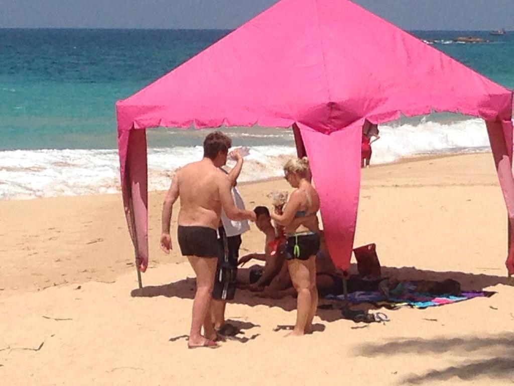 Rainbow Beach Hotel Hikkaduwa Kültér fotó