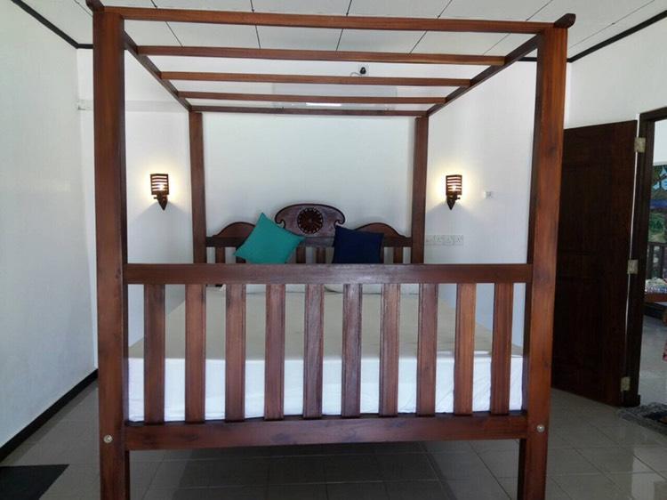 Rainbow Beach Hotel Hikkaduwa Kültér fotó