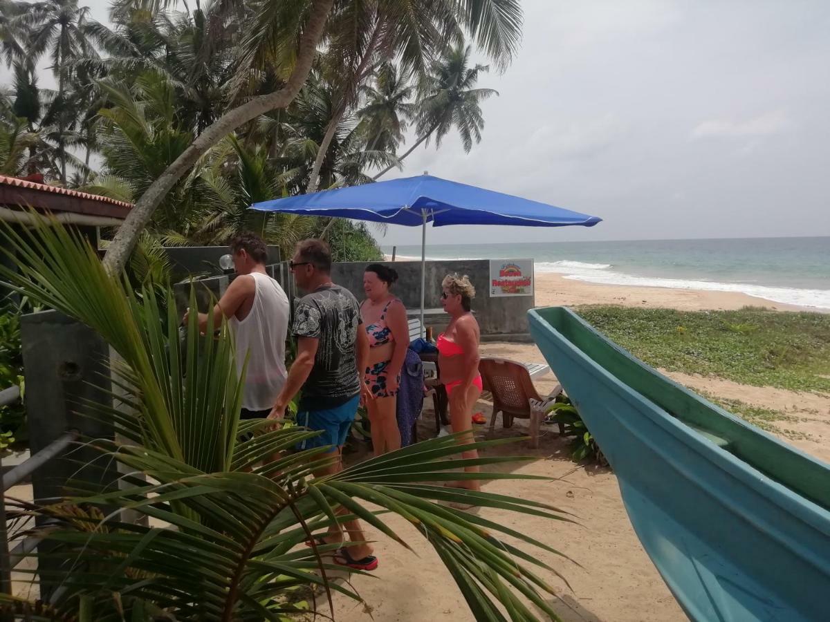 Rainbow Beach Hotel Hikkaduwa Kültér fotó